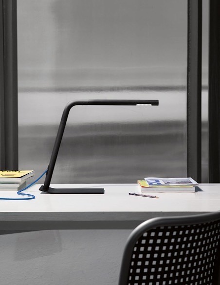 Lámpara de mesa de diseño Colibrí - Martinelli Luce