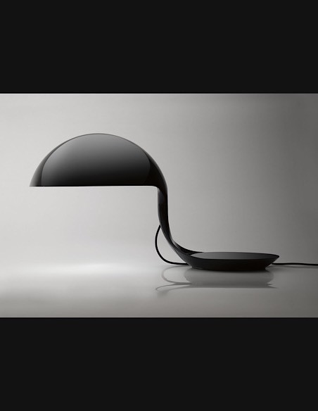 Lámpara de mesa icónica Cobra - Martinelli Luce