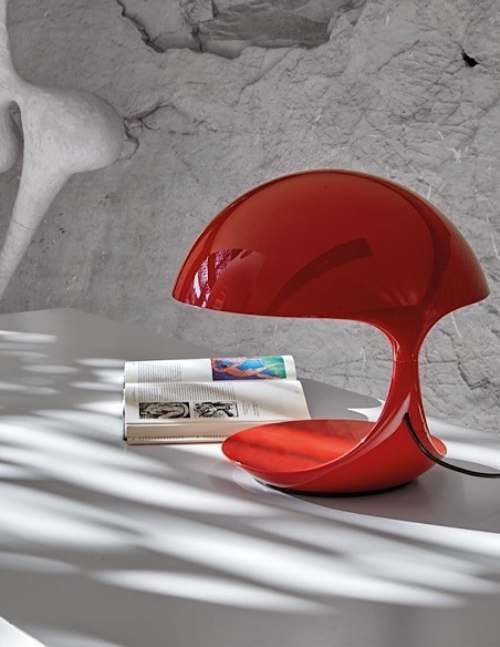Lámpara de mesa icónica Cobra - Martinelli Luce